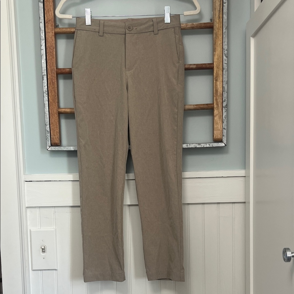 Boys, Vinyard Vines performance pants, size 10 khaki
